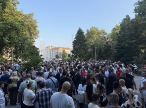Протест във Варна след тежката катастрофа с три жертви в Разград (ВИДЕО)