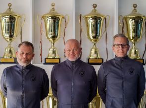 Опитни шведски треньори влязоха в щаба на Пер-Матиас Хьогмо