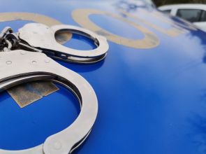 53-годишен мъж е задържан за увреждане на имущество на ПГХТБТ „Мария Кюри“ в ж.к. „Орел“