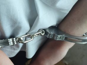 Двама мъже са задържани за притежание на наркотици в Разград