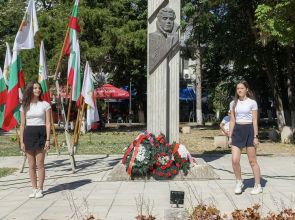 Кубрат отбеляза 188 години от рождението на Васил Левски (СНИМКИ)