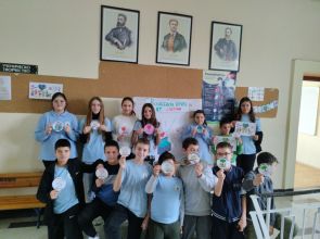 ОУ „Свети Климент“ превърна Световния ден на добротата в празник на споделените жестове