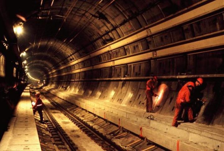 Тунелът под Ламанша стана на 25 години – Новини Разград