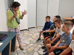 Kреативен център за работа с деца в Исперих