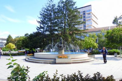 razgrad-tsentar-fontan-3-vreme.jpg