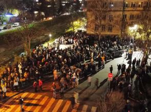 Разград се включи в националните протести срещу корупционния модел (СНИМКИ и ВИДЕО)